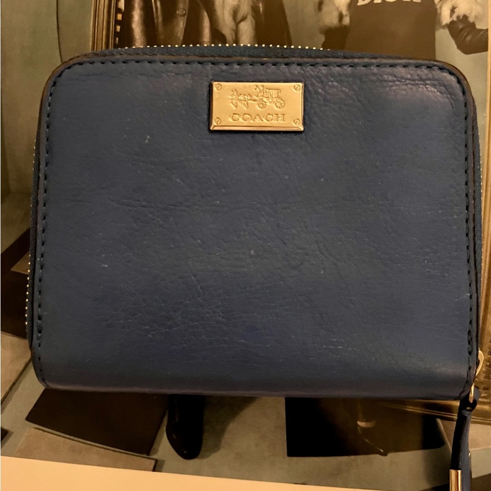 Coach Blue Leather Bifold Wallet Preowned.